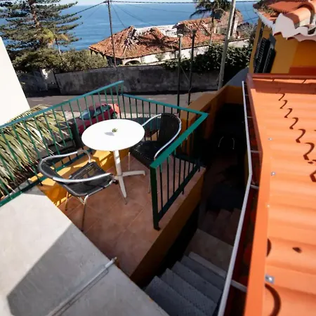 Quarto em Acomodações Particulares Vista Mar *